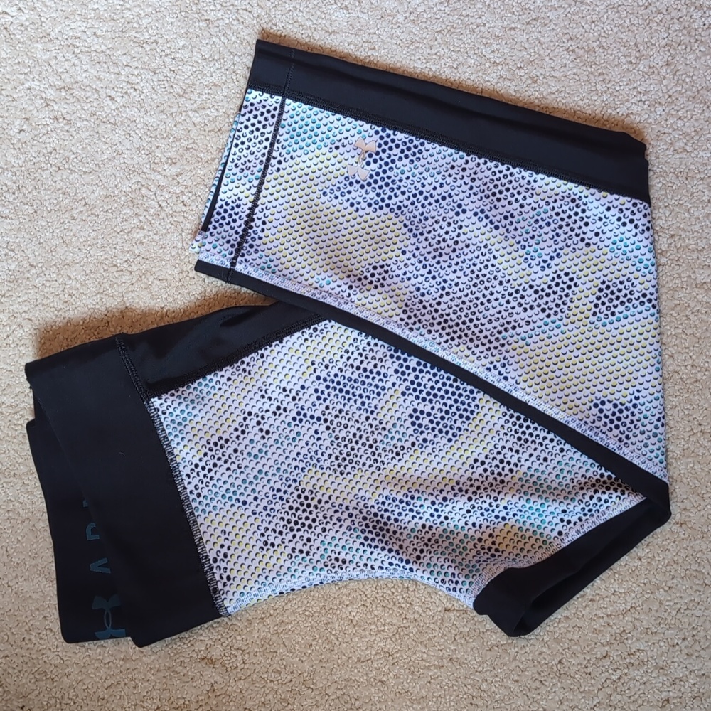 Under Armour Black HeatGear Leggings